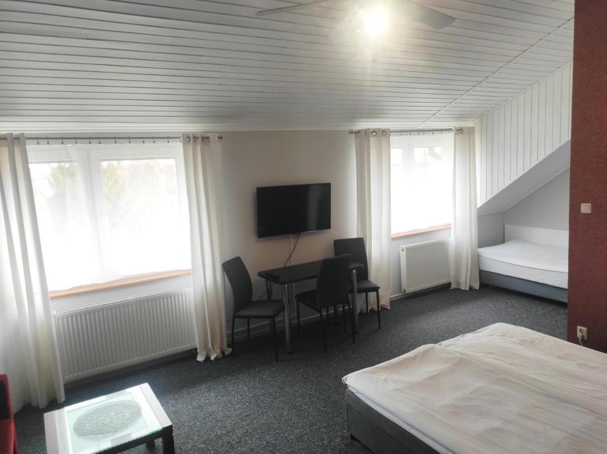 Pod Różą B&B Ustka Exterior foto